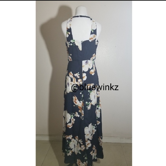 Blue Floral Maxi Dress 🌸 - Picture 5 of 7